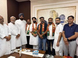 आप’ और कांग्रेस को बड़ा झटका; सुरिंदर पाल घोगा और बलकार सिद्धू साथियों सहित भाजपा में शामिल, काका कंबोज और ज्याणी ने किया स्वागत